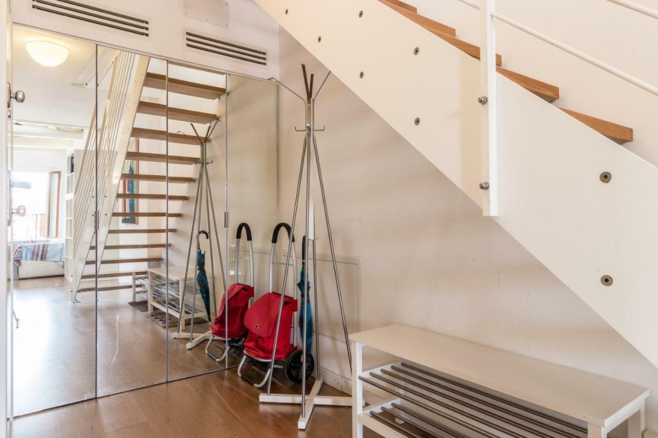 Carmini Canal View And Balcony With Lift Apartamento *